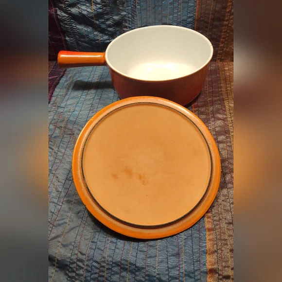 Vintage Orange Enameled Cast Iron Sauce Pan With Lid - Picture 5 of 6